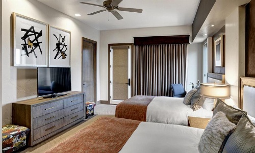 Garden Of The Gods Club And Resort image 26