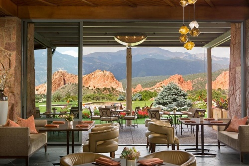 Garden Of The Gods Club And Resort image 7